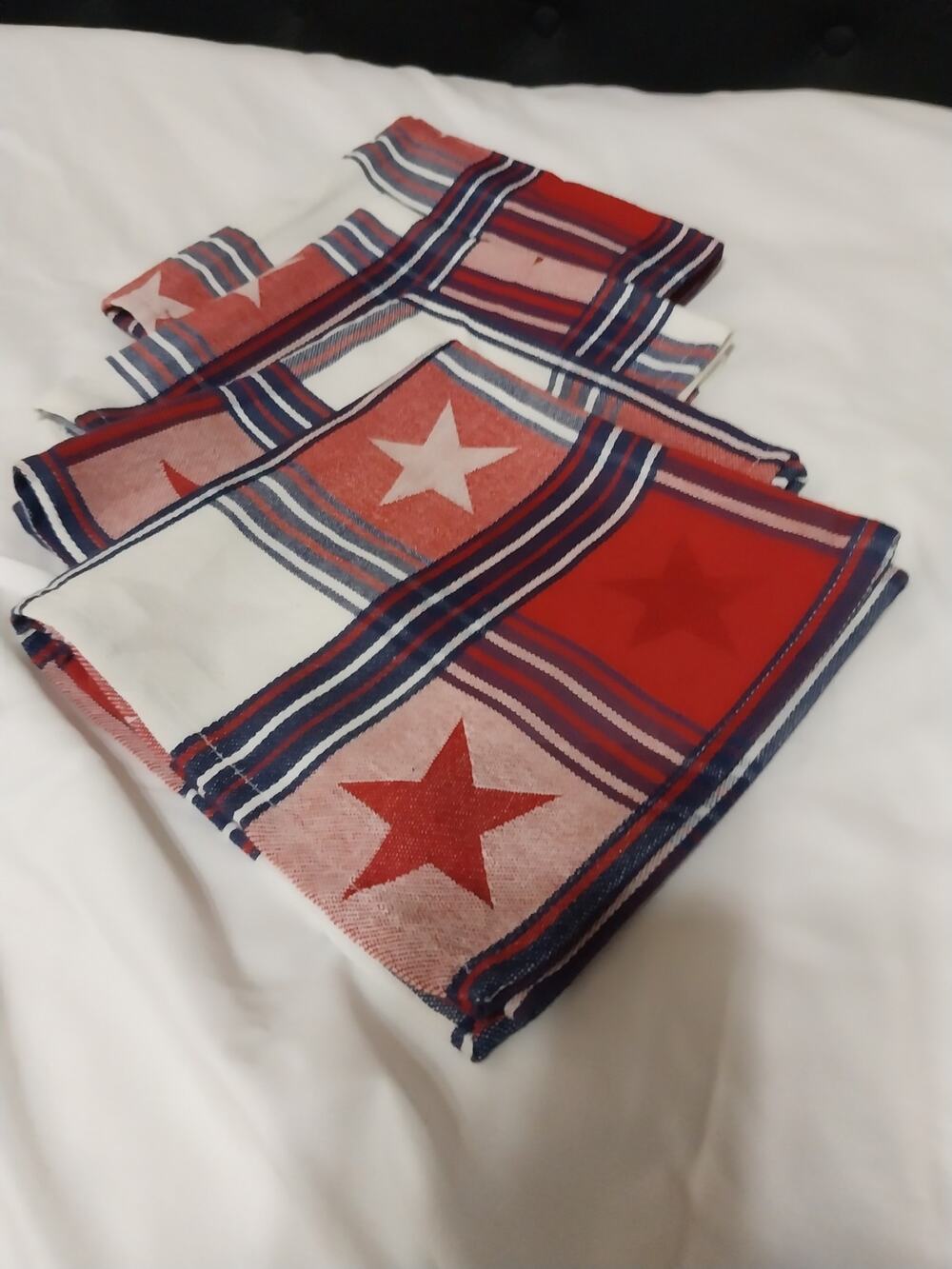 Patriotic Star Napkins Lot Of 4 Cotton 18x18